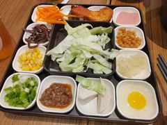-阿香米线(大唐西市大润发店)