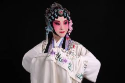 -胭脂猫京剧摄影