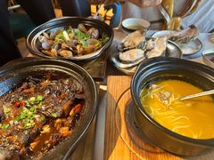 -蚝堡海鲜·威海菜·海肠捞饭·烧烤·亚洲吃蚝公司(幸福门店)