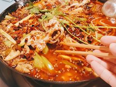 -鸿顺老铁锅美蛙鱼府(解放碑店)
