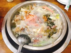 -泸州酸菜豆花火锅川师店