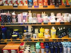 零售区-星巴克(浦东机场T2到达店)