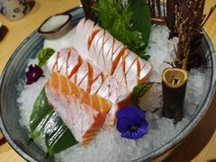 三文鱼腩刺身-早一美餐厅·EBISU(会展誉景店)
