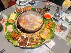 -椰小鸡·琼州糟粕醋·火锅(美兰缤纷城店)