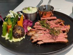 -露露家咖啡店