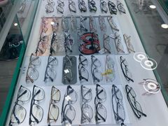 -三叶眼镜城(八佰伴店)