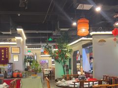 -卢大鲜鱼头捞饭(美利广场店)