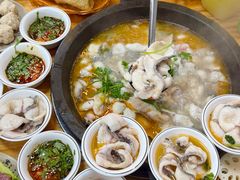 -大鼎石锅鱼(春江里店)