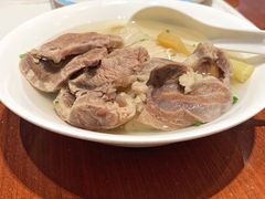 原盅牛肉汤-鼎泰丰(国金店)