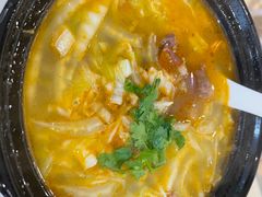-闫家驴肉老店(华电一校店)