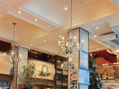 -玛格萝妮比萨屋(四平店)