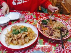 -闯关东东北农家菜(崂山石老人店)