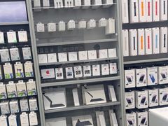 -Apple授权专营店(五彩城店)