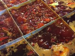 -岗上渣渣老火锅(两路口店)