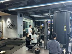 -超鹿运动(五四路恒力城店)