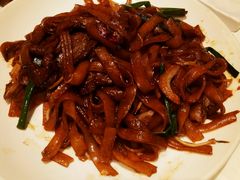 干炒牛河-稻香酒家·34年老字号·港式粤菜(汉街店)