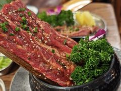 -明洞阿姨·韩式酱蟹烤肉·创意料理(三元桥店)