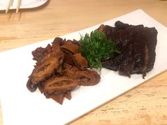 风味酱鸭拼老卤大肠-老江南春·中国龙菜(衡山路店)