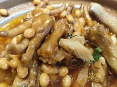 -头上红煨盐鸡·非遗院子餐厅