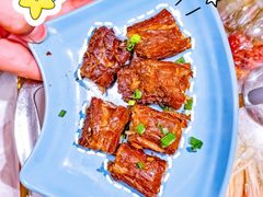 -黄记煌三汁焖锅(新佳丽江汉路店)