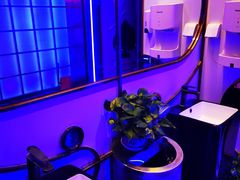 -歌友汇KTV(悦荟广场店)