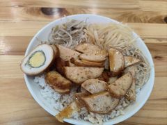 -隆江猪脚饭