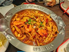 -胖哥俩肉蟹煲(济南世茂国际广场店)
