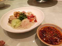 -品悦酒店(三林古镇店)