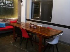 -艾姆5%形体健身(东港店)