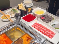 -海底捞火锅(宝龙广场夜宵主题店)