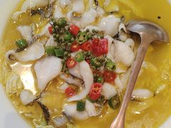 -川流不息·地道川菜·小龙虾(松东路店)