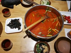-黔诚多彩火锅(甲秀楼店)