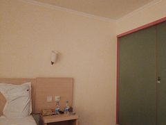 -和家宾馆(四季青店)