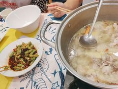 -松哥油焖大虾.小龙虾.黑鸭煲(海岸城店)