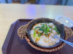 -铁二锅米线童谣洋芋饭(立海大厦店)