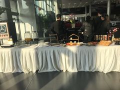 -天津波士信达奔驰4S店(卫津南路店)