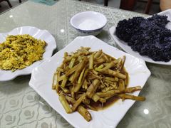 香椿煎蛋-鱼水情·农家菜·大鱼头(南山竹海店)
