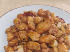宫保鸡丁-巴蜀人家(东关街店)