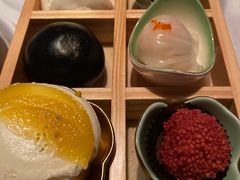 -翡翠小城·海鲜豆捞·广式点心(老佛爷店)