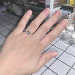 -威德钻石-克拉钻大本营(南京东路店)