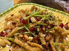 -黄泥岗·地道湖北菜(奥特莱斯店)