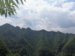 -百里峡七彩艺术小镇
