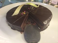 iphone_upload_pic-好日子皇冠假日酒店·君怡咖啡厅(特美思大厦店)