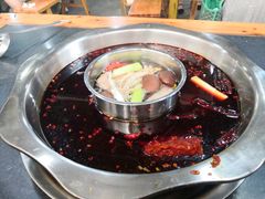 鸳鸯锅-星鸿社重庆老火锅