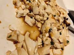 -河畔春天时尚餐厅