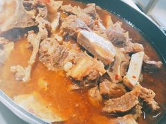 -运气牛自助酱大骨火锅(南京东路店)