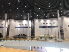 -杭州中沃沃尔沃4S店(滨江区店)