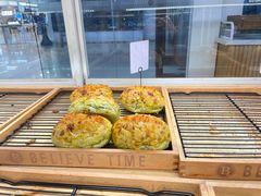 -焙丽拾光(麦凯乐直营店)