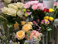 -谷莠子花艺·气球派对·绿植造景·花艺沙龙(金光华广场店)