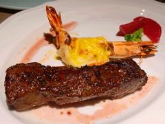 安格斯黑牛雪花拼黑虎虾-波特曼西餐厅(中央大街店)